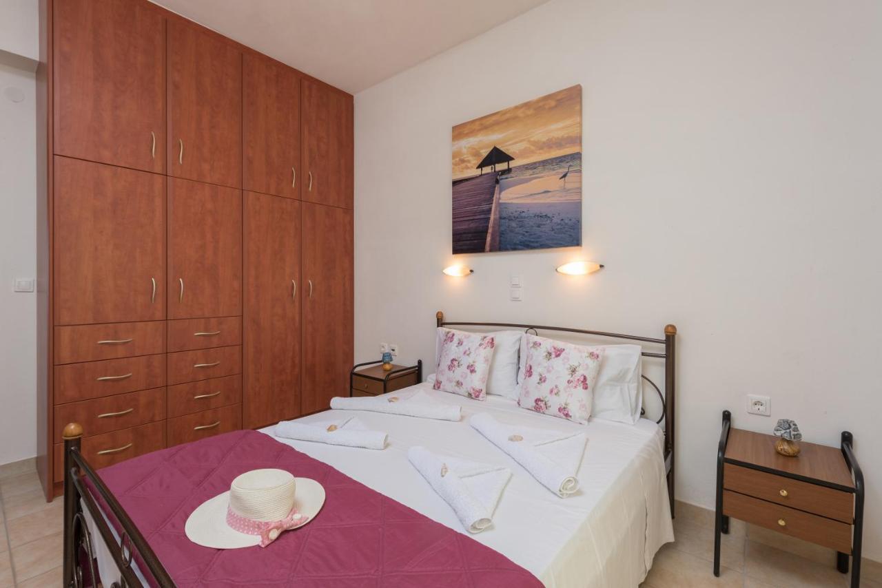 Domus Lukas Apartments Marathias  Екстер'єр фото