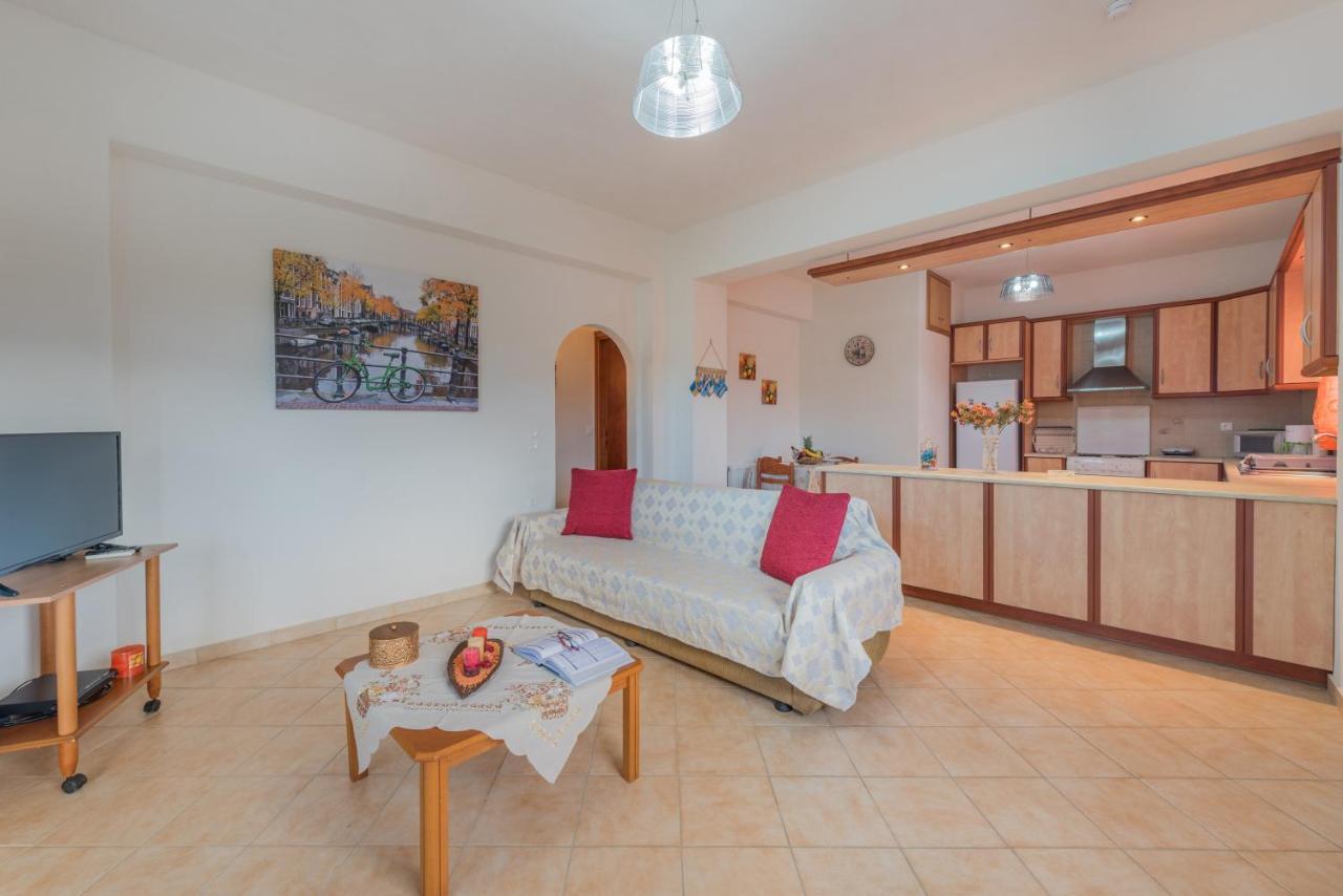 Domus Lukas Apartments Marathias  Екстер'єр фото